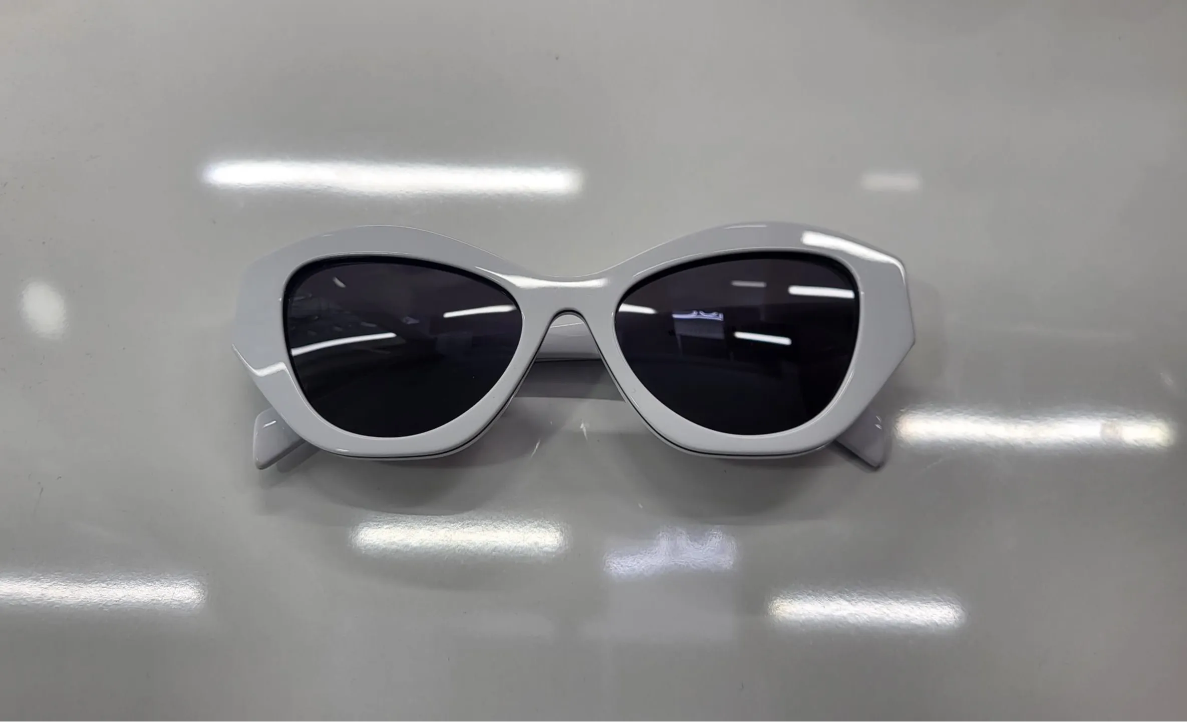 Lentes de Sol Ojo de Gato Blancos