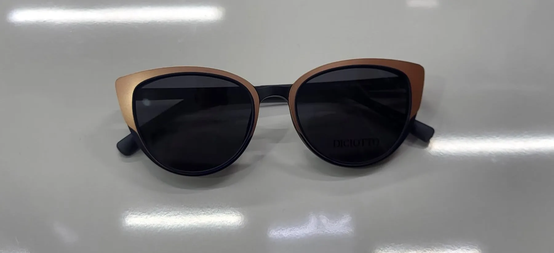 Lentes de Sol Cat-Eye Bicolor